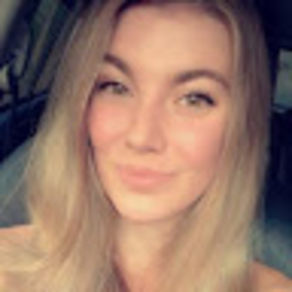 Meet your Posher, Michaela